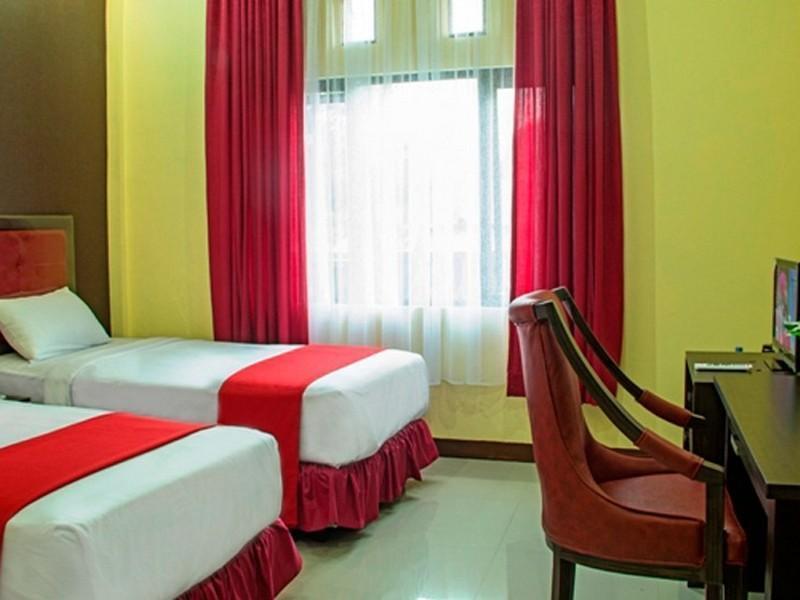 Gumilang Hotel Bogor Buitenkant foto