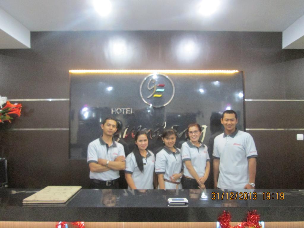 Gumilang Hotel Bogor Buitenkant foto