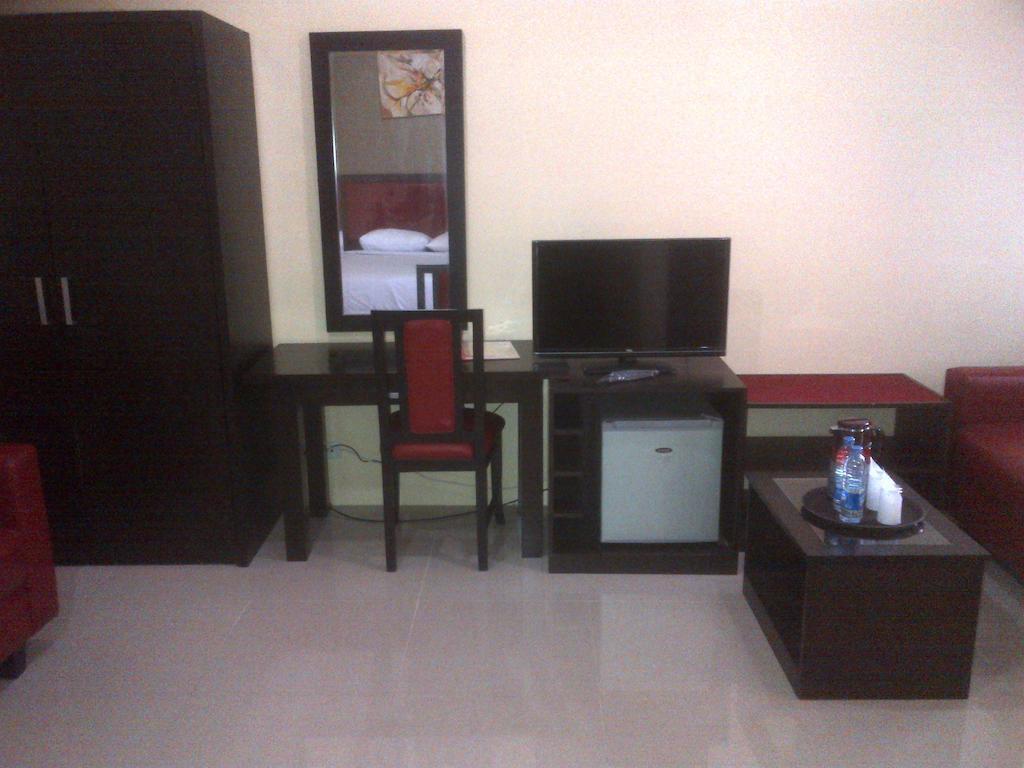 Gumilang Hotel Bogor Kamer foto