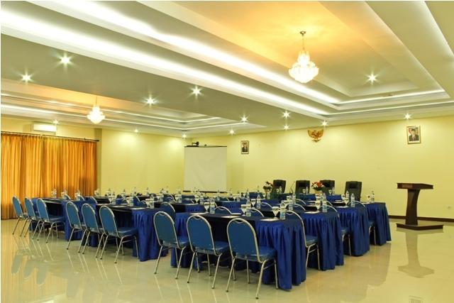 Gumilang Hotel Bogor Buitenkant foto
